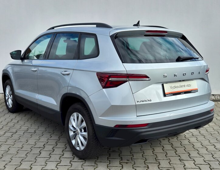 Škoda Karoq SUV / Terénní 1,5 l 110 kw