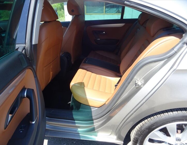 Volkswagen Passat CC Ostatní 2,0 l 100 kw