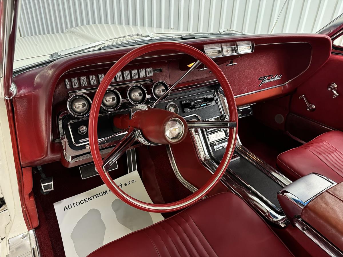 Ford Thunderbird