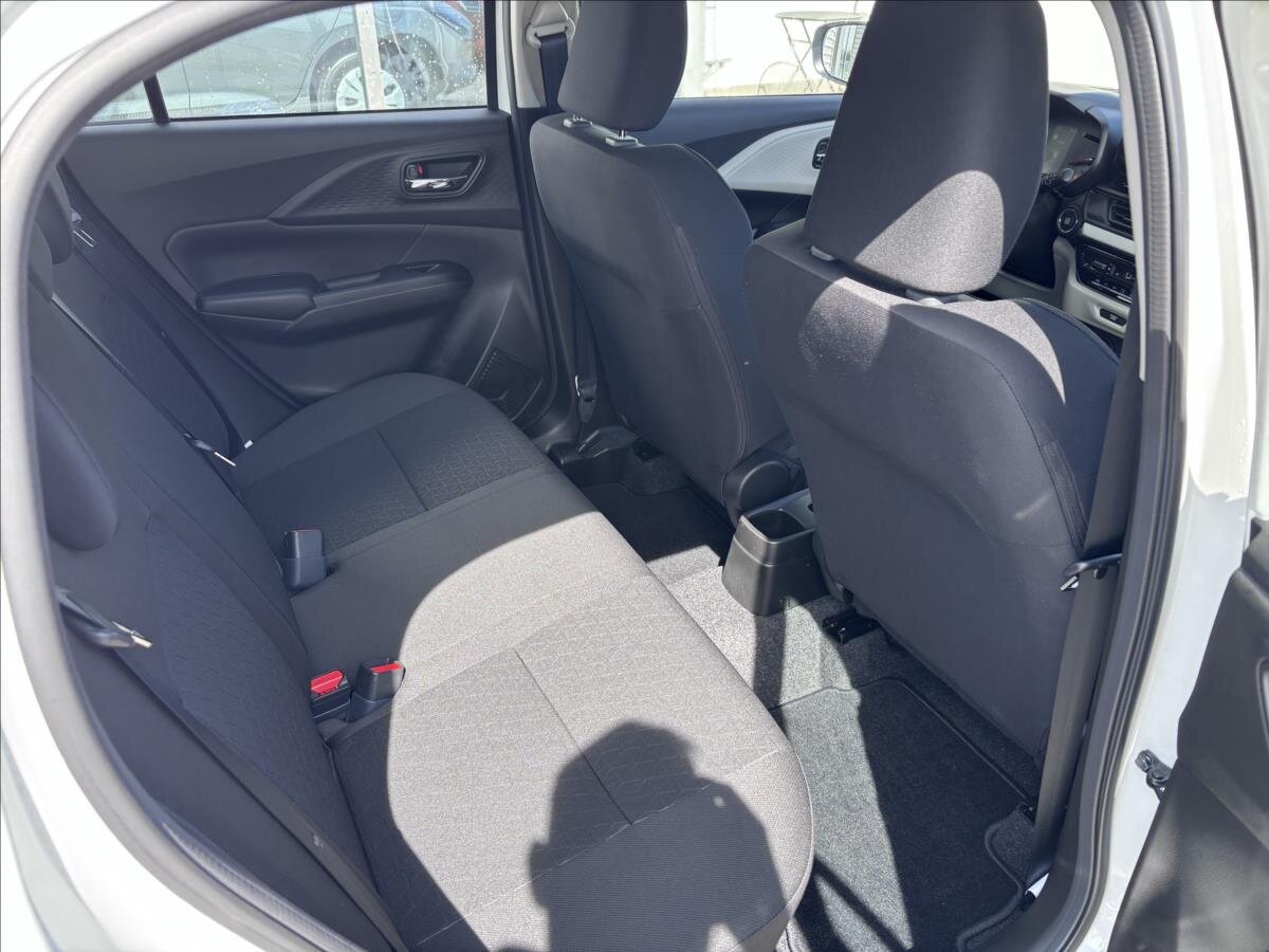 Suzuki Swift Hatchback 1,2 l 60 kw