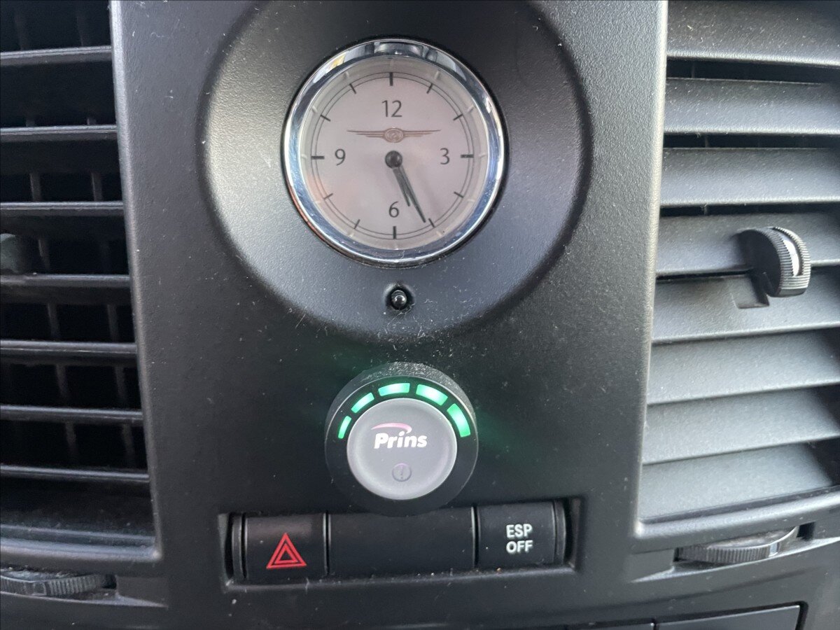 Chrysler Town & Country MPV 3,8 l 142 kw