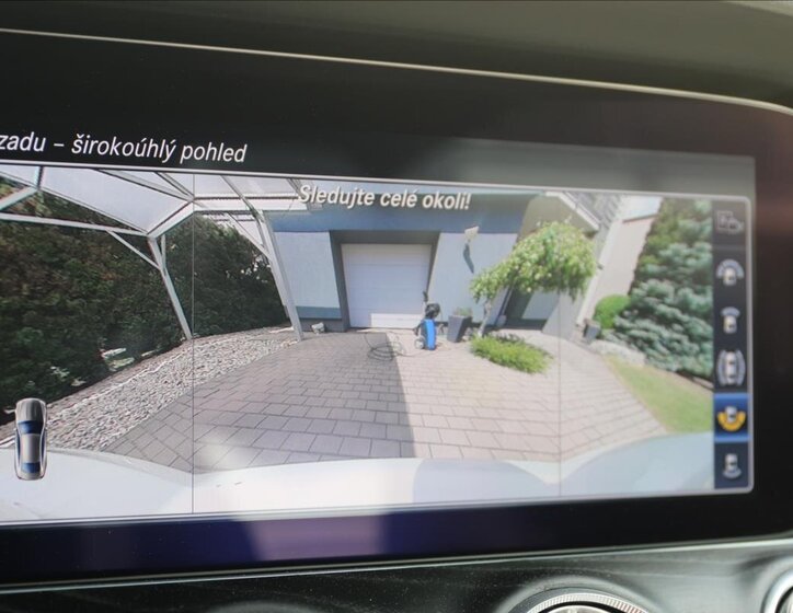 Mercedes-Benz Třídy E Kupé 2,9 l 250 kw