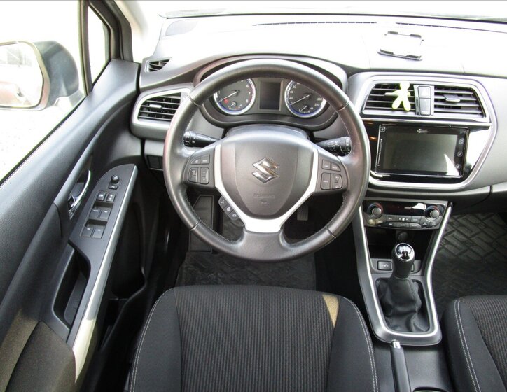 Suzuki SX4 Hatchback 998,0 82 kw