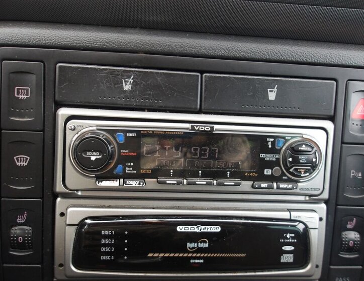 Volkswagen Sharan Kombi 2,0 l 103 kw