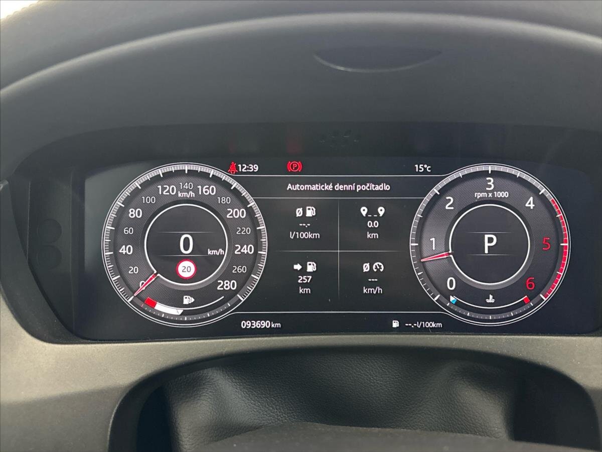 Jaguar F-Pace SUV / Terénní 2,0 l 132 kw