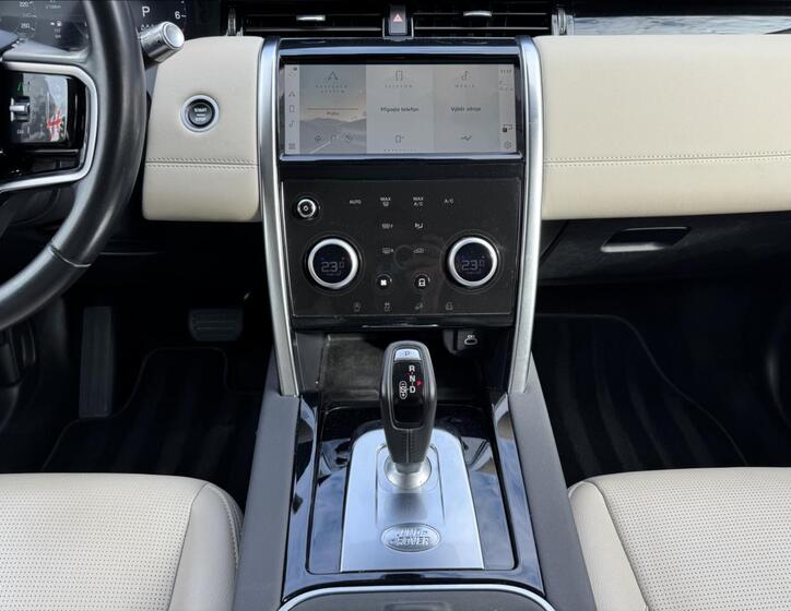 Land Rover Discovery Sport 16