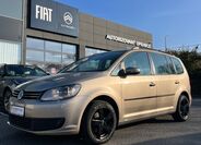 Volkswagen Touran 1