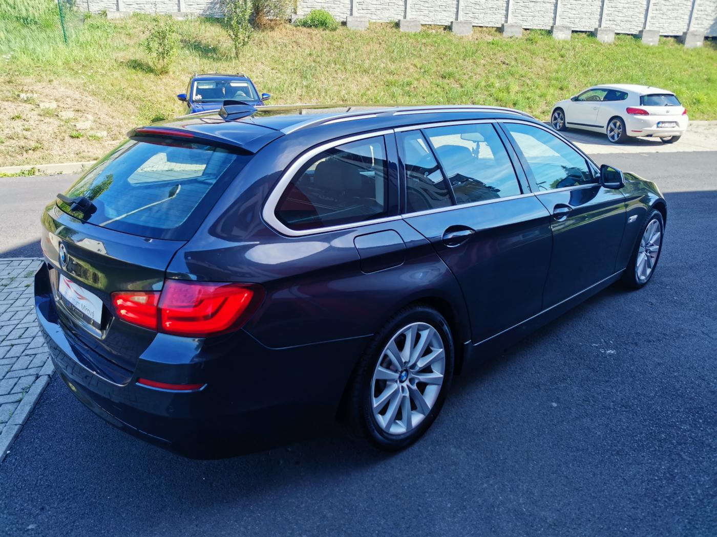 BMW Řada 5 Kombi 2,0 l 160 kw