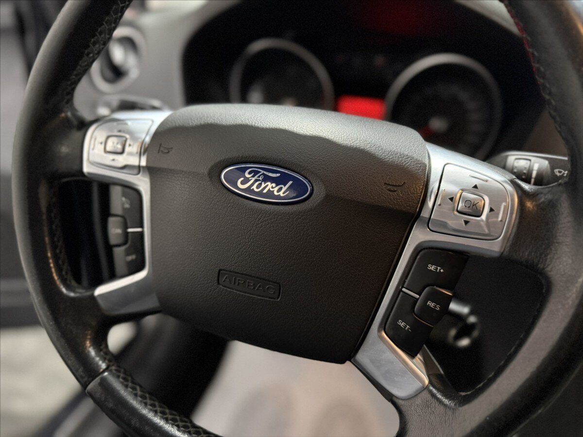 Ford Mondeo Kombi 2,0 l 85 kw