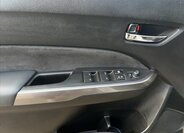 Suzuki Vitara SUV / Terénní 1,4 l 95 kw