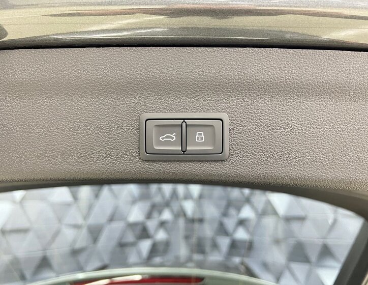 Audi A6 Kombi 3,0 l 210 kw