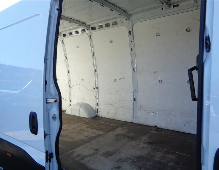 Iveco Daily Ostatní 2,3 l 100 kw