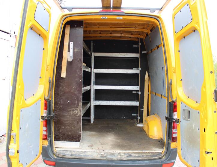 Mercedes-Benz Sprinter 7