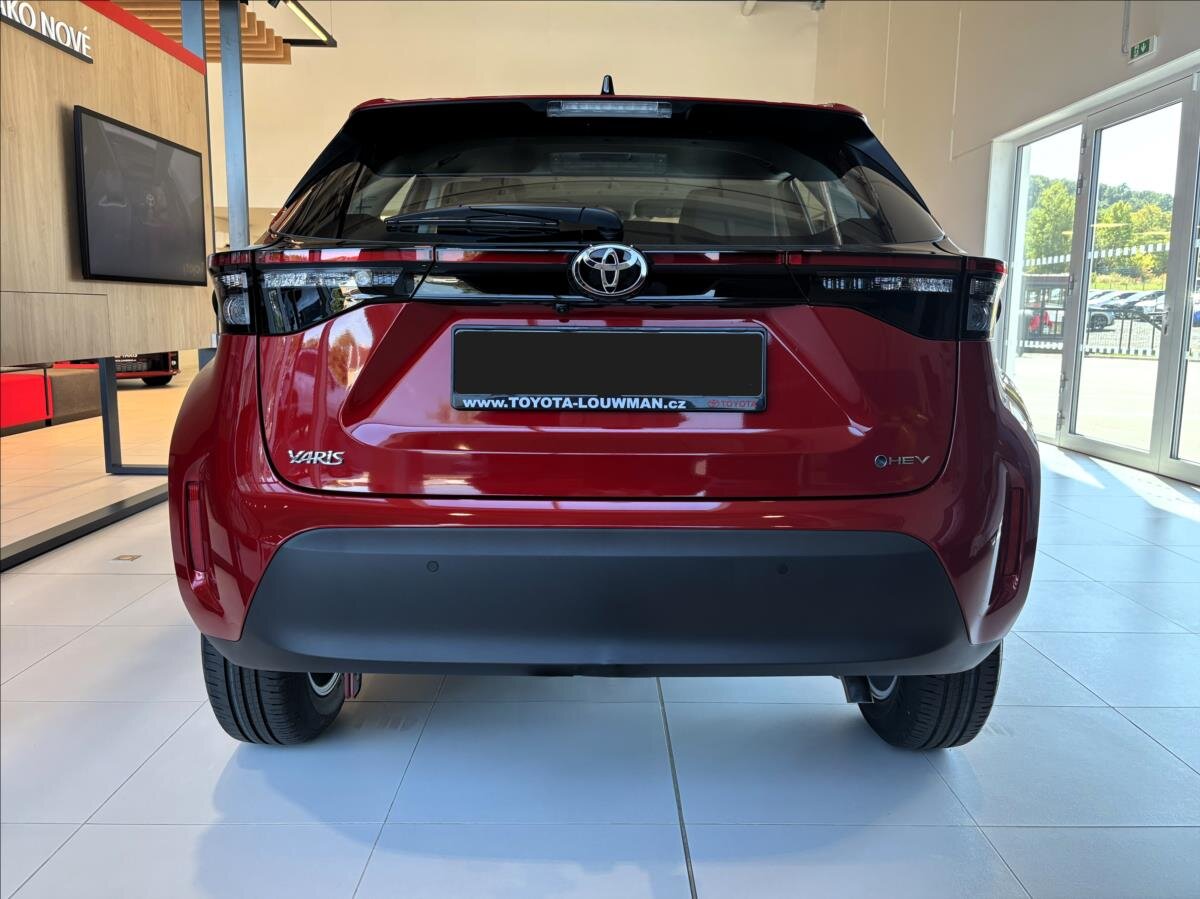 Toyota Yaris Cross SUV 1,5 l 85 kw