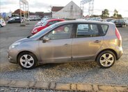 Renault Scénic Kombi 1,5 l 81 kw