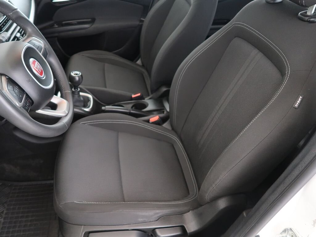 Fiat Tipo Sedan / Limuzína 1,4 l 70 kw