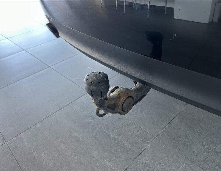 Audi A6 Sedan / Limuzína 3,0 l 230 kw