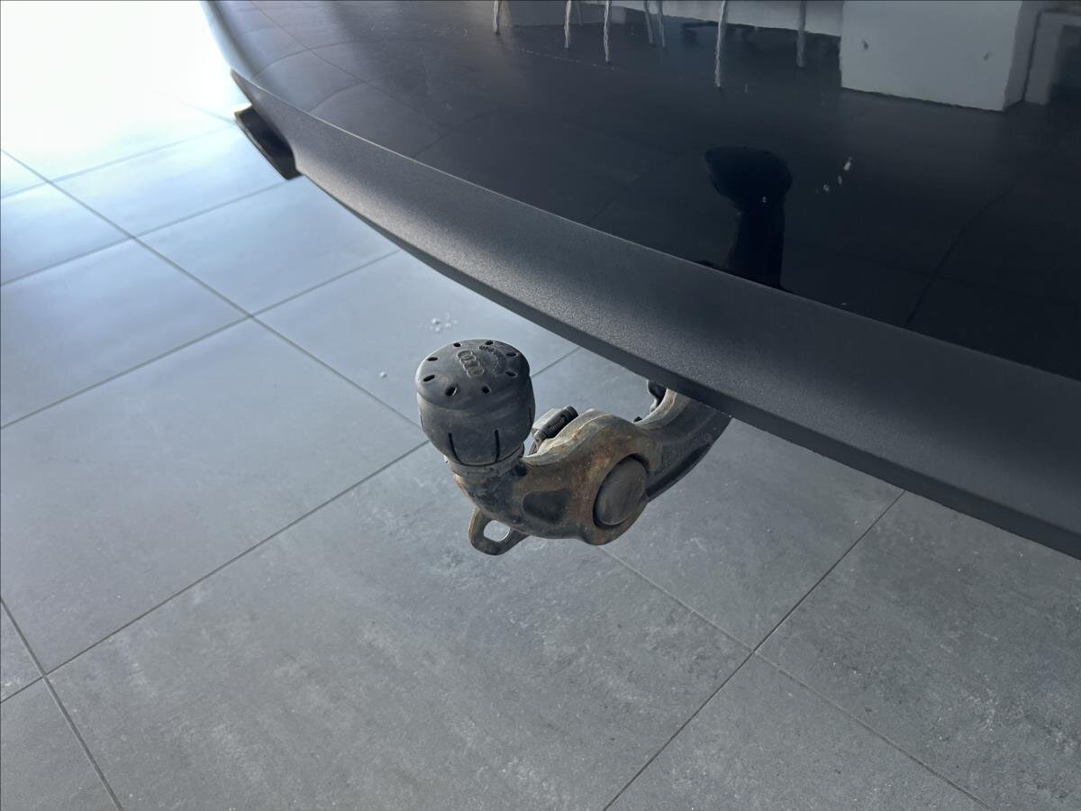 Audi A6 Sedan / Limuzína 3,0 l 230 kw