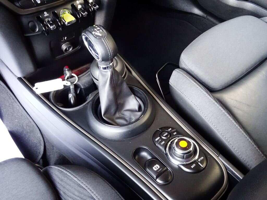 Mini Ostatní Kombi 1,5 l 165 kw