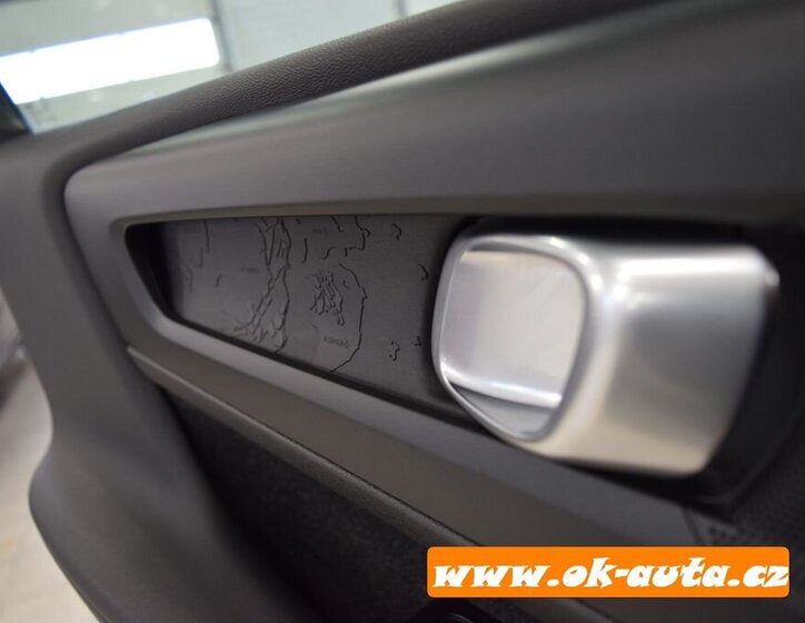 Volvo XC40 SUV 0,0 95 kw