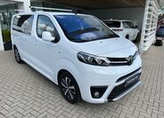 Toyota ProAce Verso 8