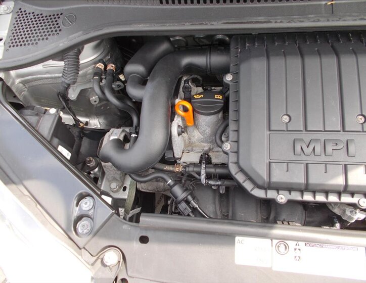 Volkswagen up! Hatchback 999,0 55 kw