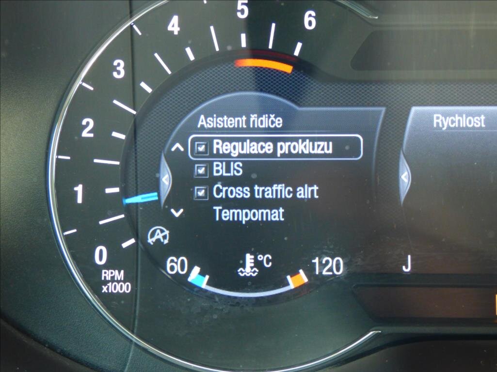 Ford S-MAX MPV 2,0 l 110 kw