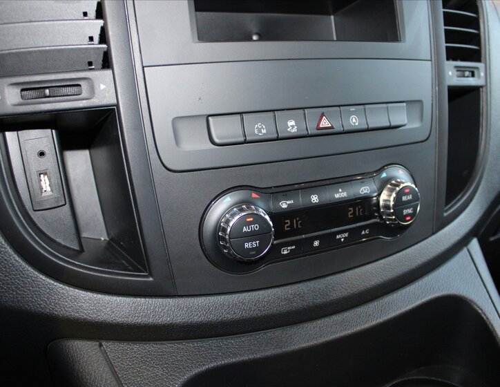 Mercedes-Benz Vito MPV 2,1 l 140 kw
