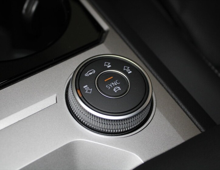 Volkswagen Touareg 20