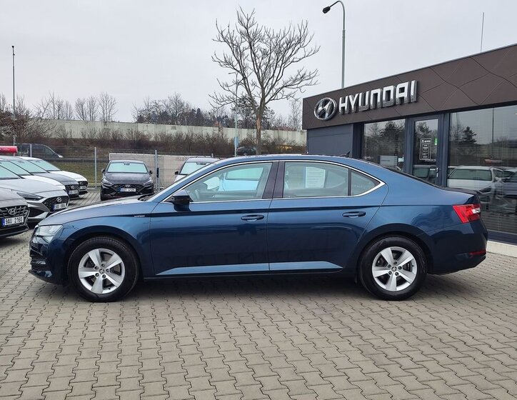 Škoda Superb Sedan 1,5 l 110 kw