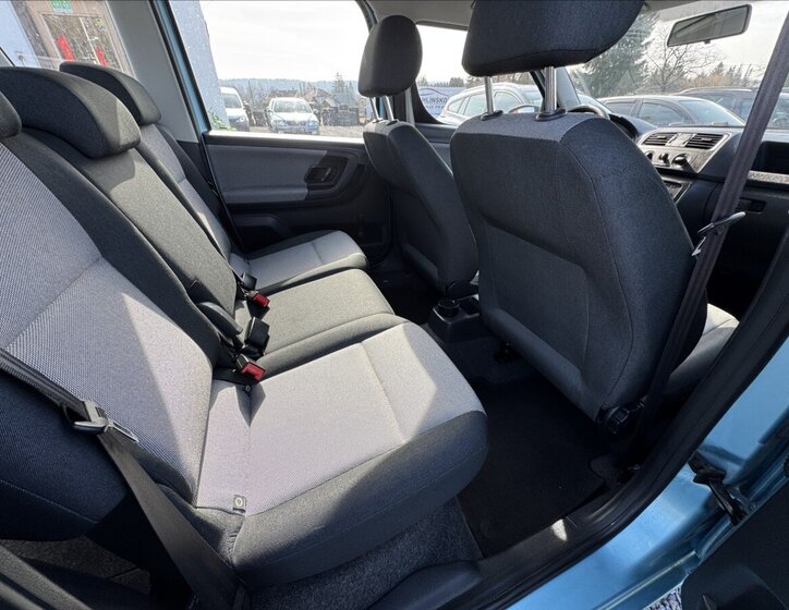 Škoda Roomster Hatchback 1,2 l 63 kw