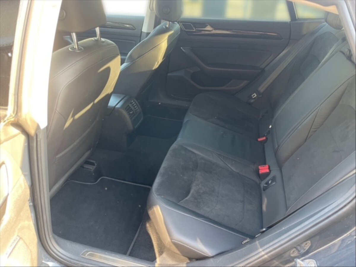 Volkswagen Arteon Liftback 2,0 l 140 kw