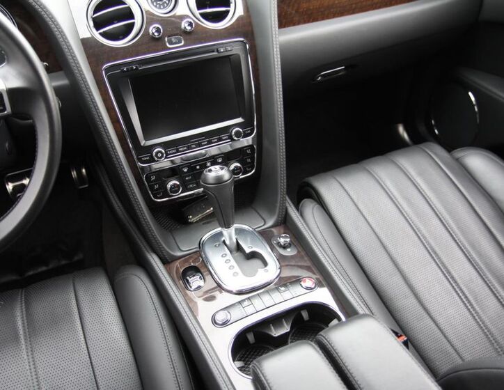 Bentley Flying Spur 40