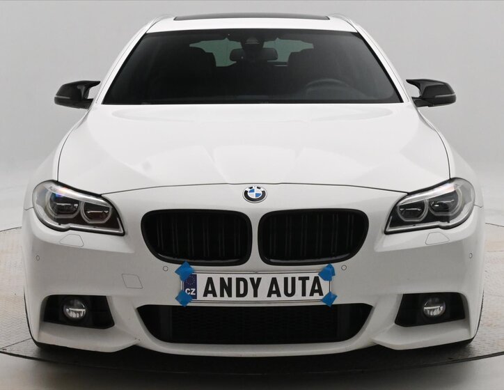 BMW Řada 5 Kombi 3,0 l 190 kw