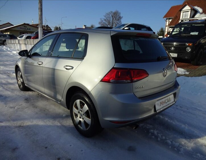 Volkswagen Golf Kombi 1,2 l 77 kw