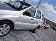 Subaru Justy Hatchback 1,3 l 66 kw