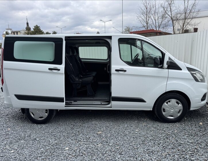 Ford Transit Custom Kombi 2,0 l 96 kw