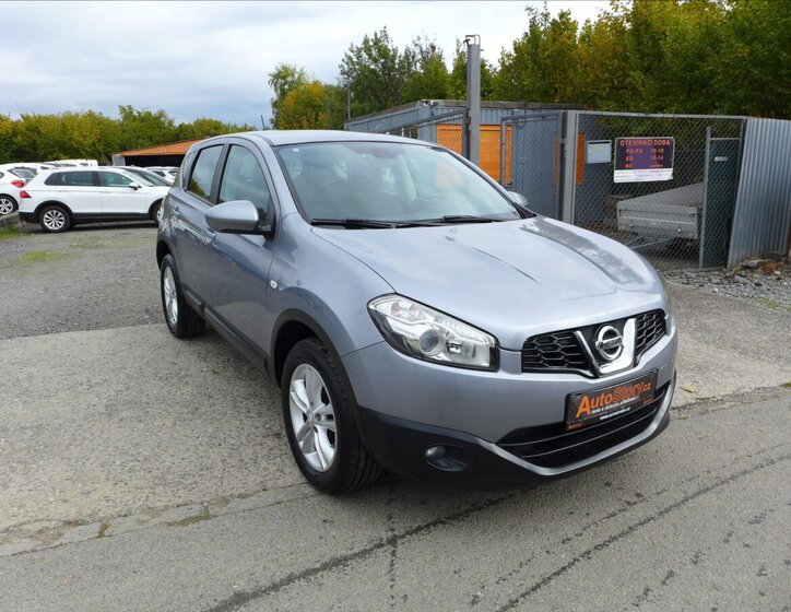 Nissan Qashqai SUV / Terénní 1,6 l 86 kw