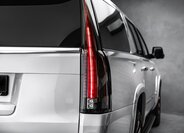Cadillac Escalade SUV / Terénní 6,2 l 313 kw