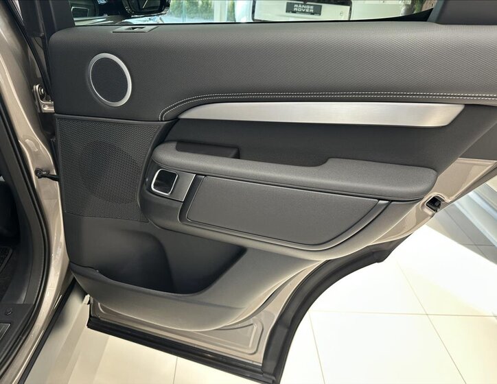 Land Rover Discovery SUV 3,0 l 257 kw