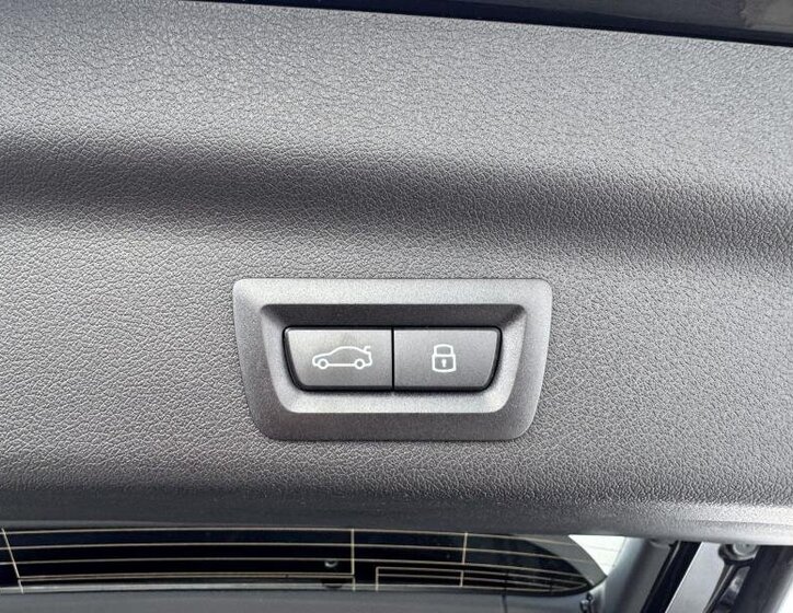 BMW X1 SUV 1,5 l 125 kw