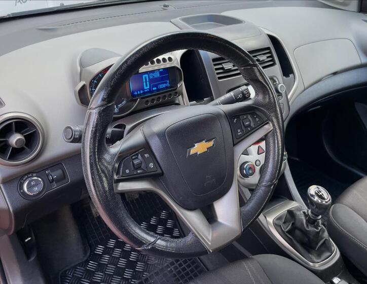 Chevrolet Aveo 12
