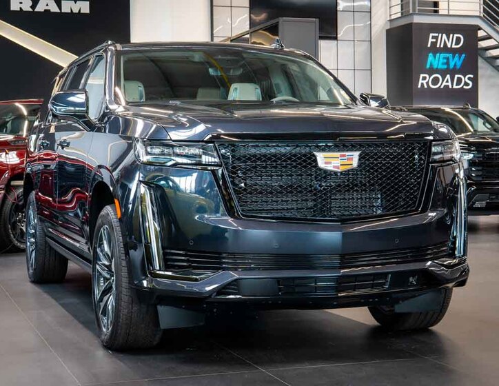 Cadillac Escalade 10