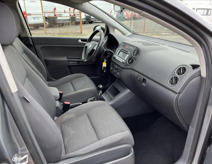 Volkswagen Golf Plus 10