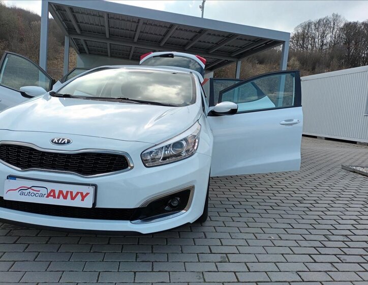 KIA Ceed Hatchback 1,4 l 73 kw