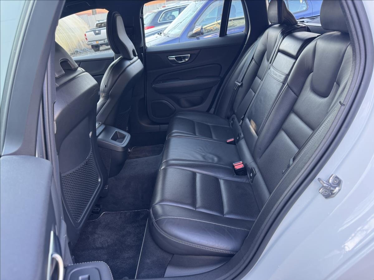 Volvo V60 Kombi 2,0 l 110 kw