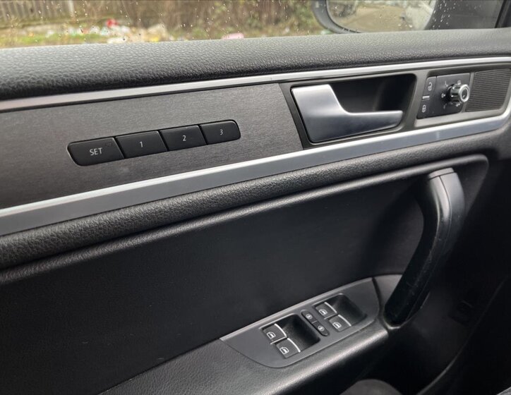 Volkswagen Touareg SUV 3,0 l 150 kw