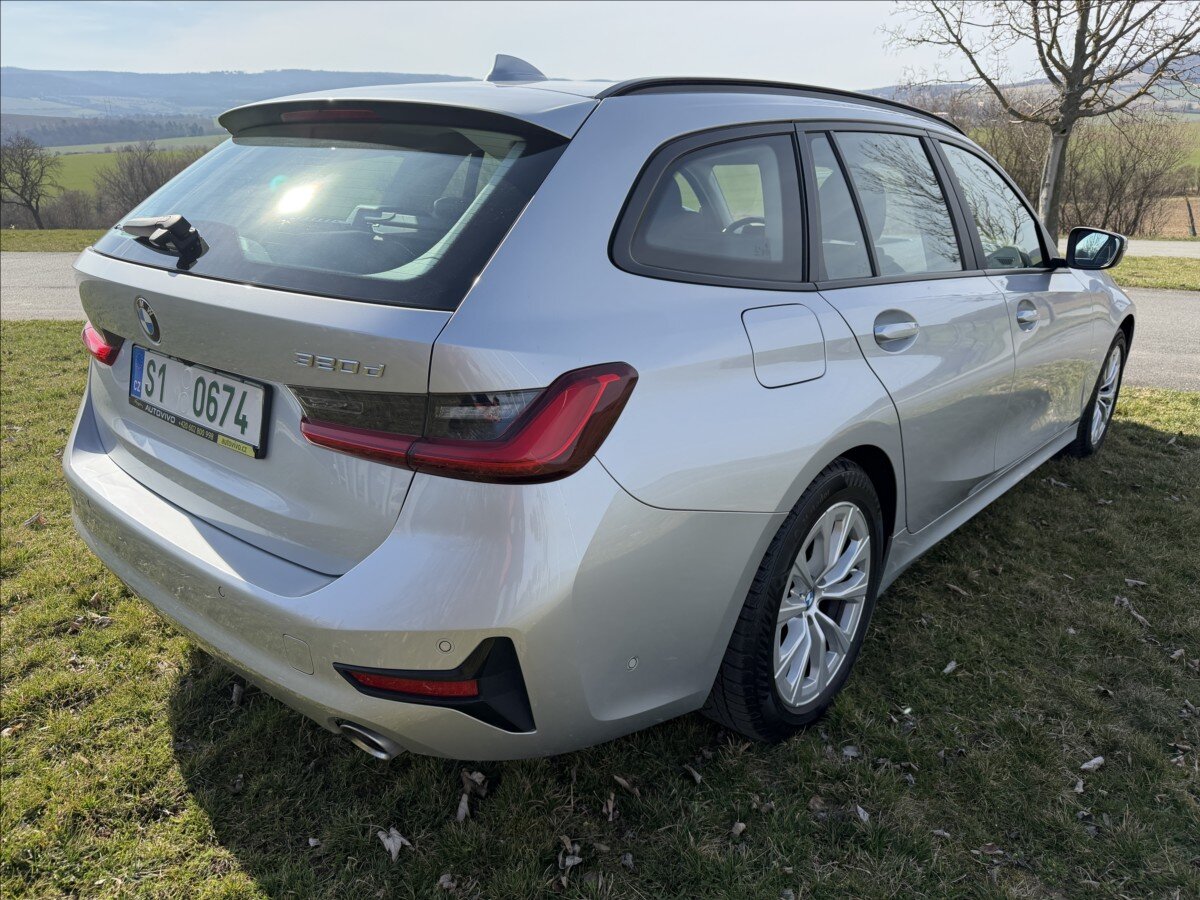 BMW Řada 3 Kombi 2,0 l 120 kw