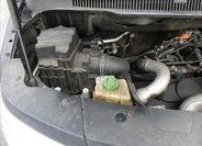 Volkswagen Caravelle 32