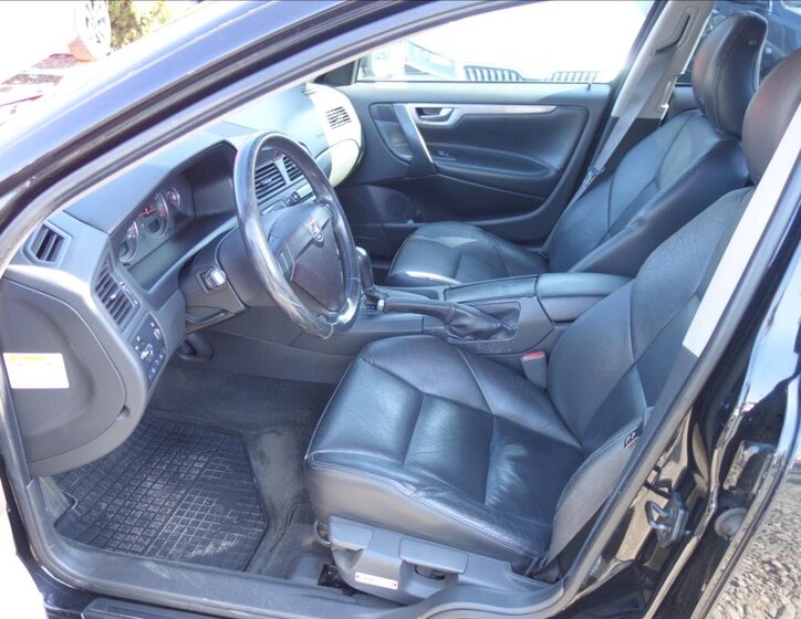 Volvo S60 Sedan 2,4 l 120 kw